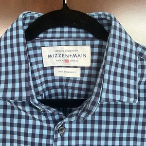 Mizzen+Main Leeward Dress shirt in Navy Gingham